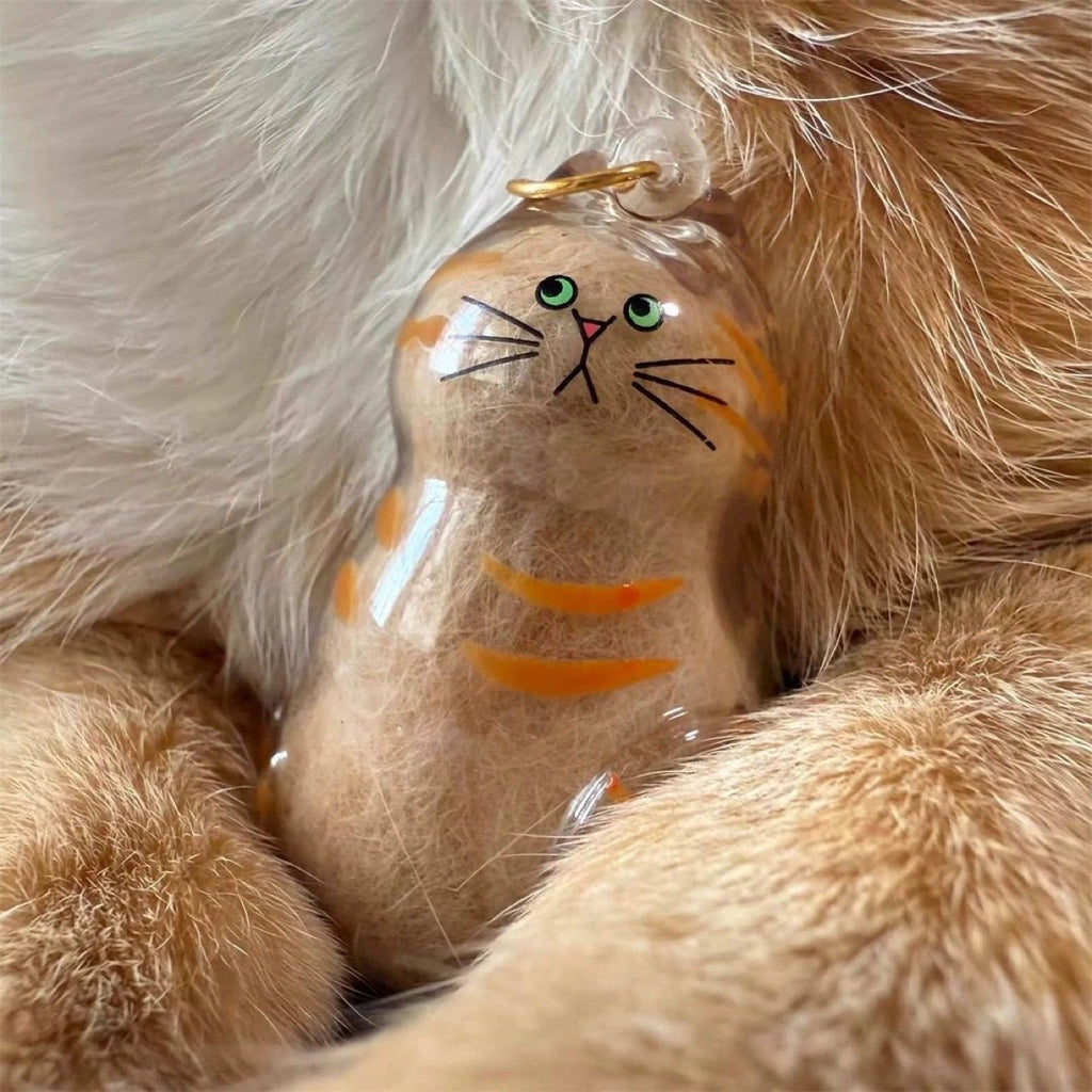 💥 Buy 1 Get 1 Free — Transparent Pet Storage Capsule Keychains 🐶 & 🐱